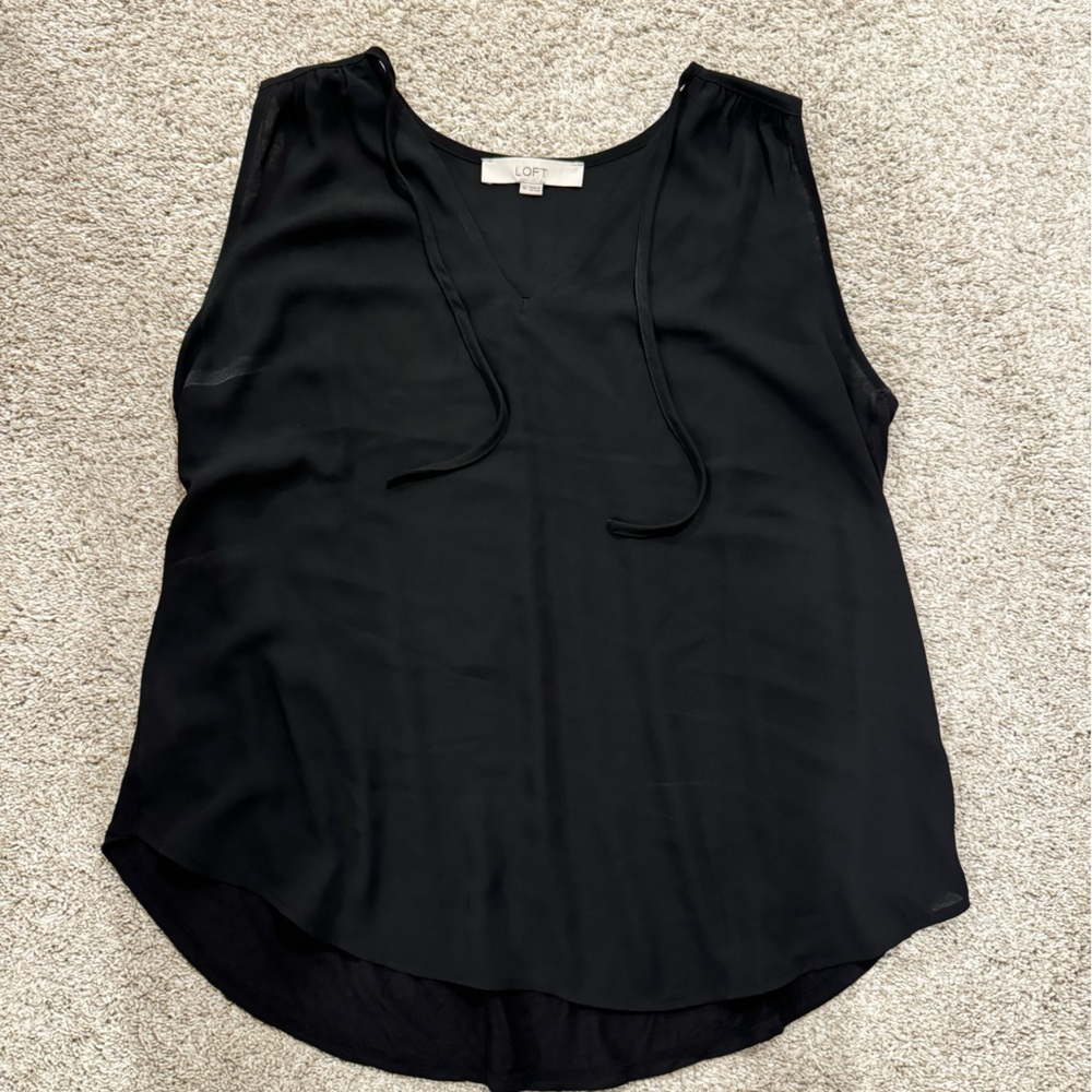 EUC | Loft Tie Neck Mixed Media Shell | Size: M | Color: Black